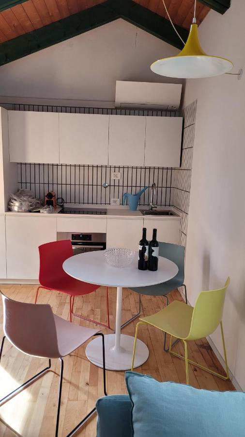 Italian Design Small Attic Болоня Екстериор снимка